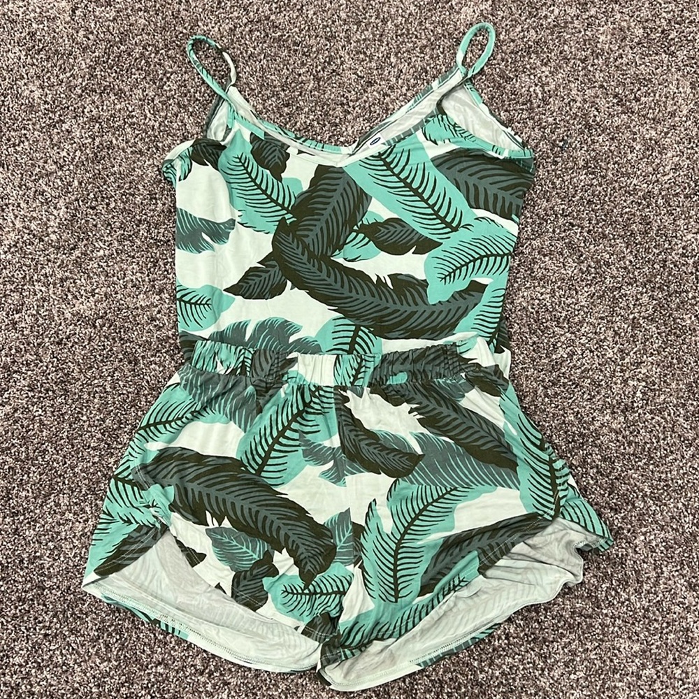 Old Navy Sunday Sleep Cami and Shorts Pajamas